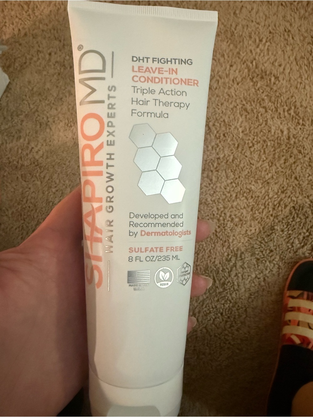 DHT Fighting Leave-In Conditioner — White